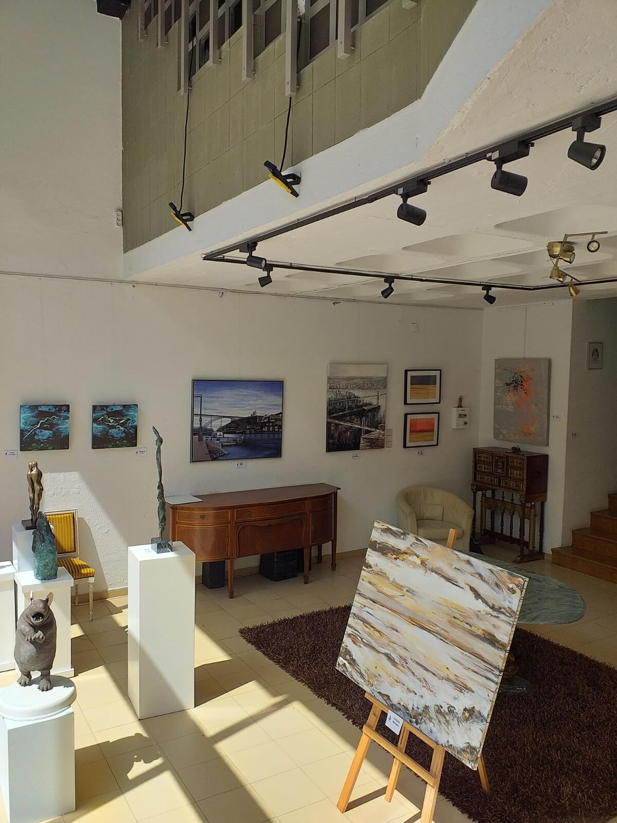Vista de la sala de exposiciones